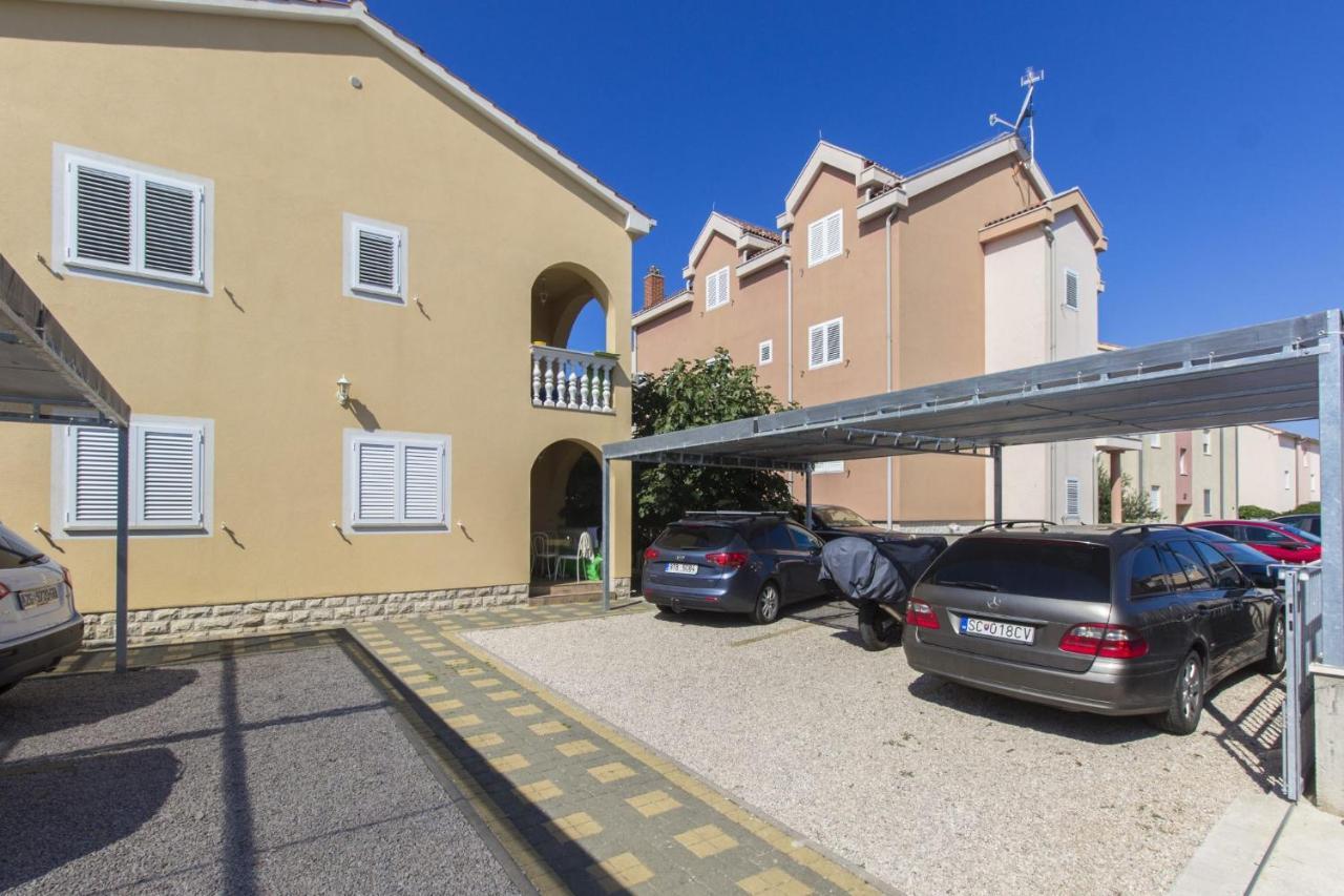 Apartments Dalibor ヴォディツェ エクステリア 写真