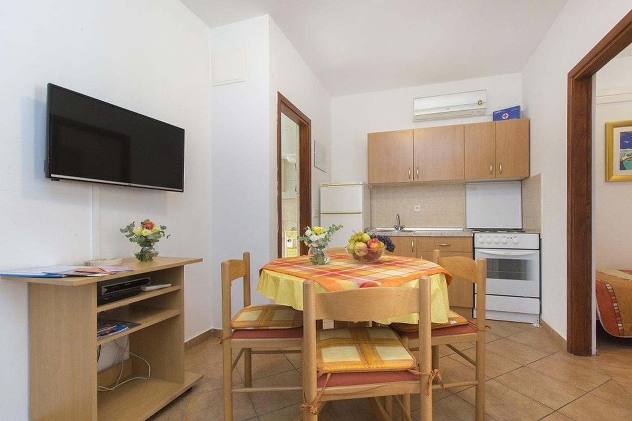 Apartments Dalibor ヴォディツェ エクステリア 写真