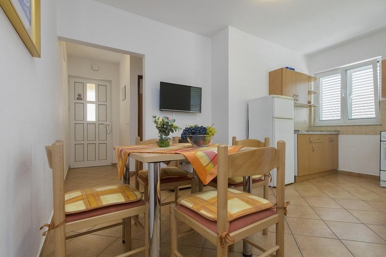 Apartments Dalibor ヴォディツェ エクステリア 写真